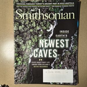 Smithsonian Magazine - Inside Earth's Newest Caves Edition